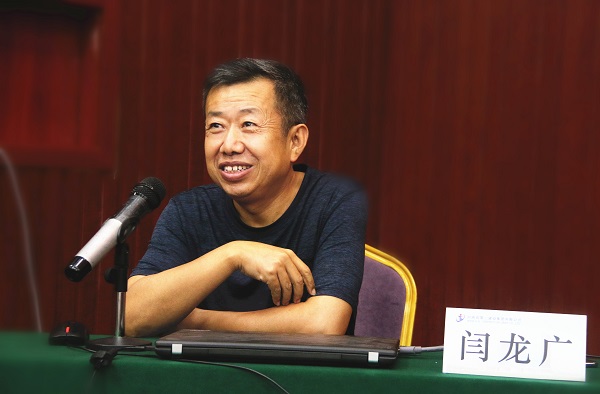 MILAN米兰体育·(中国)官方网站
副总经理闫龙广告诫新员工要时刻树立安全意识.jpg MILAN米兰体育·(中国)官方网站
副总经理闫龙广告诫新员工要时刻树立安全意识.jpg