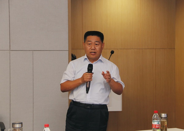 MILAN米兰体育·（中国）官方网站
党委书记张会民主持活动.jpg