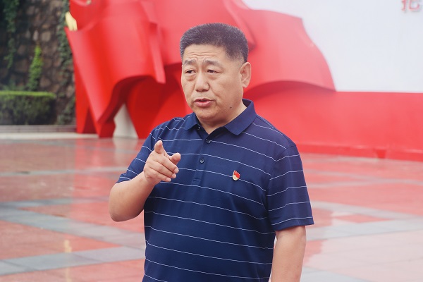 1、MILAN米兰体育·（中国）官方网站
党委书记张会民为大家阐释“大别山精神”.jpg