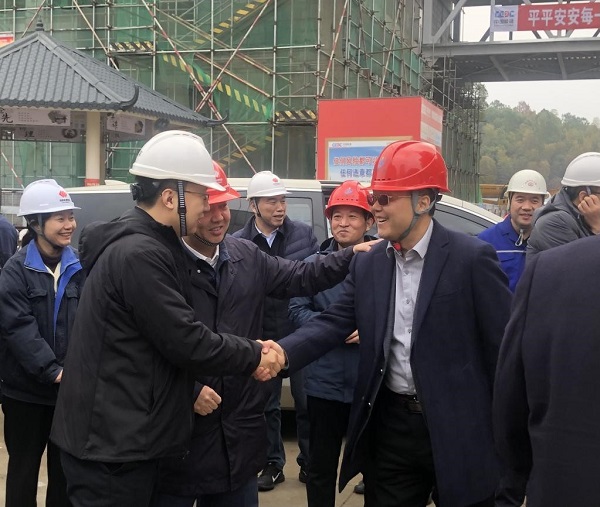 国家能源集团电力部副主任王强与MILAN米兰体育·（中国）官方网站
董事、副总经理崔向军会晤.jpg